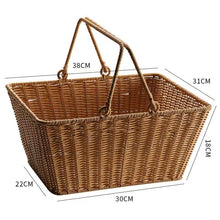Large woven picnic basket size diagram with a 38 by 31 cm top and 18 cm height